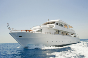 yacht